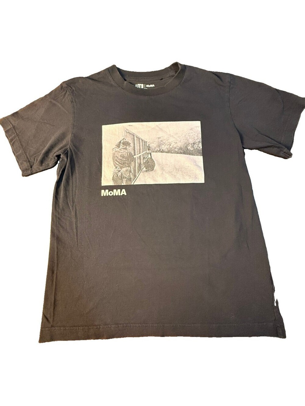 Uniqlo Moma Art Tshirt Black Size s